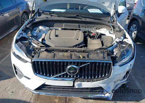 2022 Volvo Xc60 B6 Inscription из США, поврежденный, VIN YV4062RL4N1940825